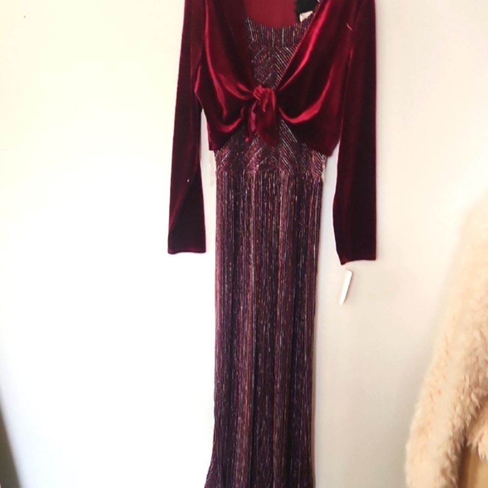 Elegant Burgundy Velvet Evening Jumpsuit